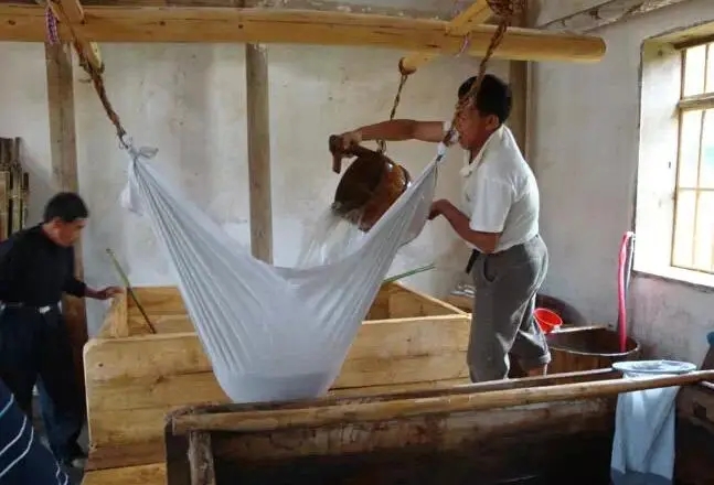 洗漿消泡劑應(yīng)用場(chǎng)景圖