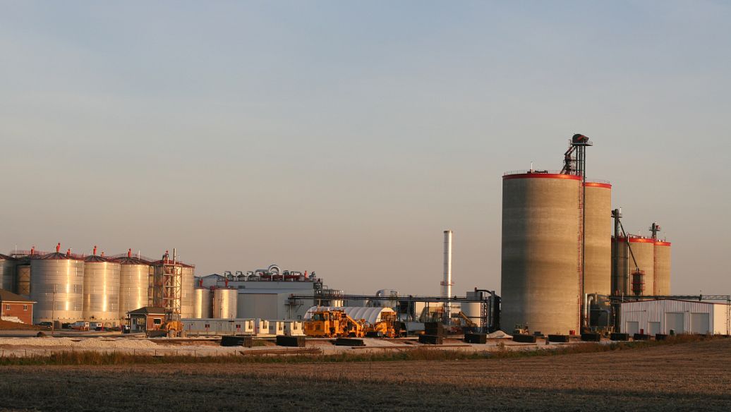 焦化起泡怎么辦？快用焦化消泡劑！