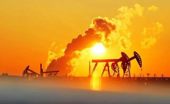 油田消泡劑應(yīng)用場(chǎng)景圖